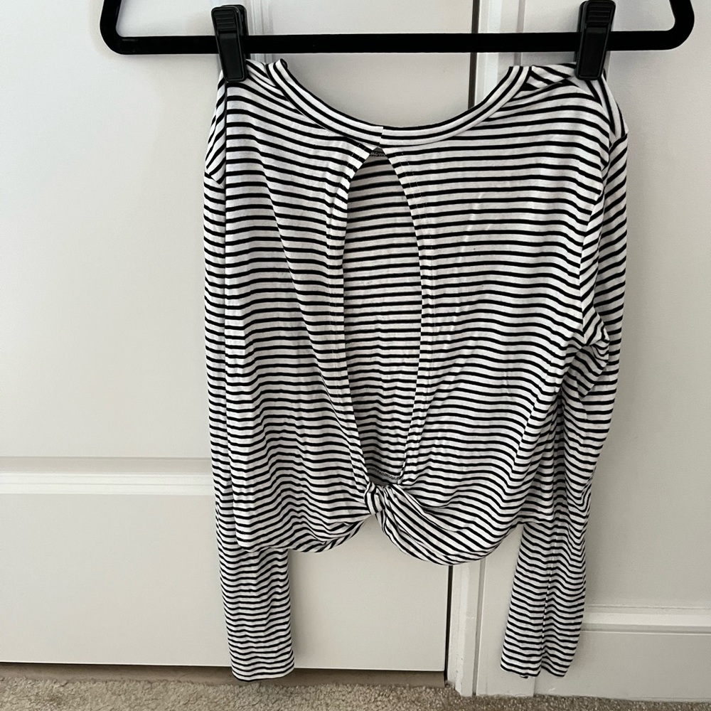 The Fifth Label Black White Striped Longsleeve - Picture 2 of 3